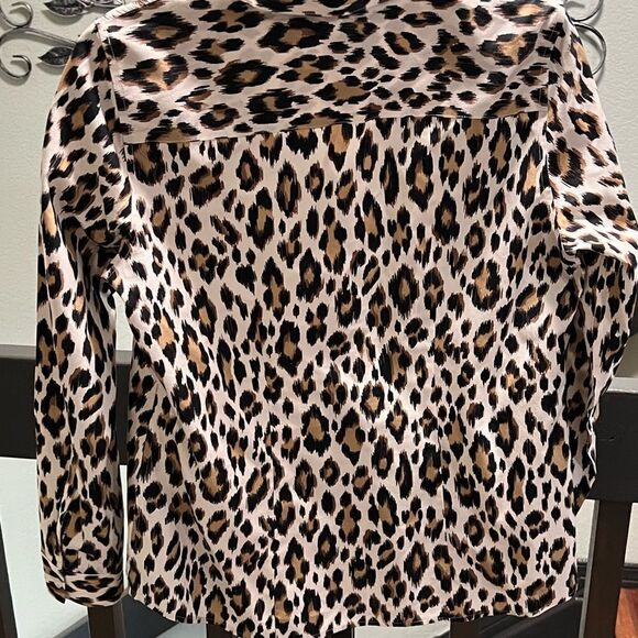 EUC Chico's Leopard Print Long Sleeve Blouse Chico’s 0 #302 - Picture 6 of 8